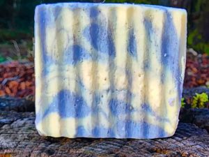 lavender essential oil goat milk soap bar